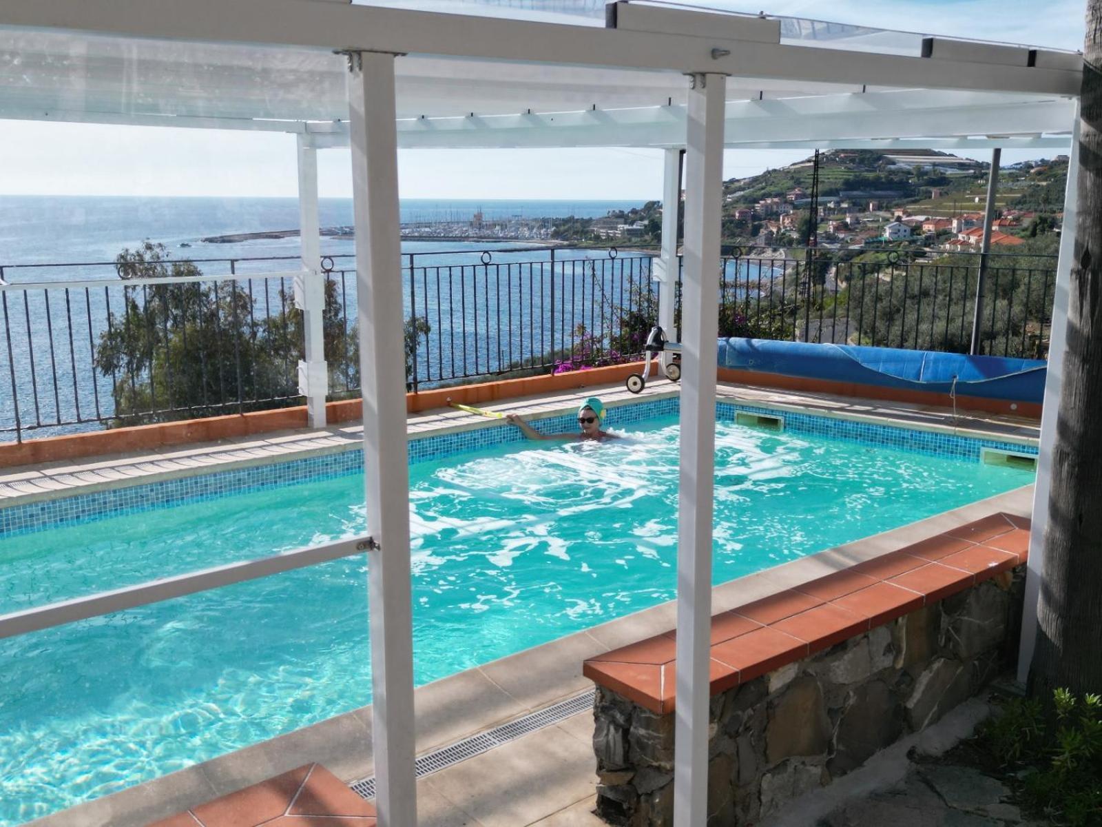 Villa Del Mare Ligure Terme & Spa Piscina A 37 Gradi 圣托·斯特凡诺·阿尔马尔 外观 照片