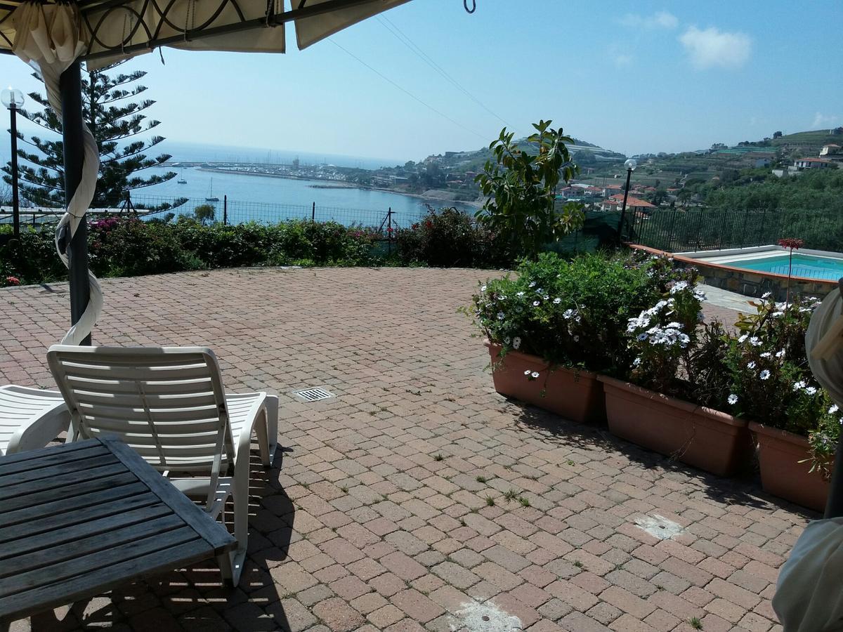 Villa Del Mare Ligure Terme & Spa Piscina A 37 Gradi 圣托·斯特凡诺·阿尔马尔 外观 照片